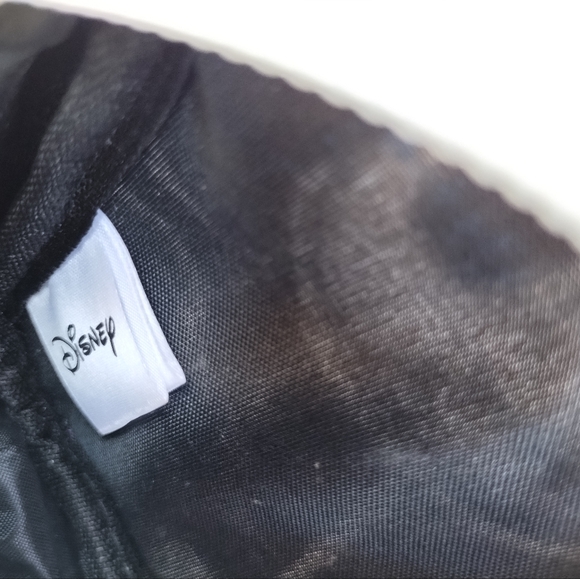 *HT Nightmare Before Christmas Makeup bag EUC? - Picture 4 of 5